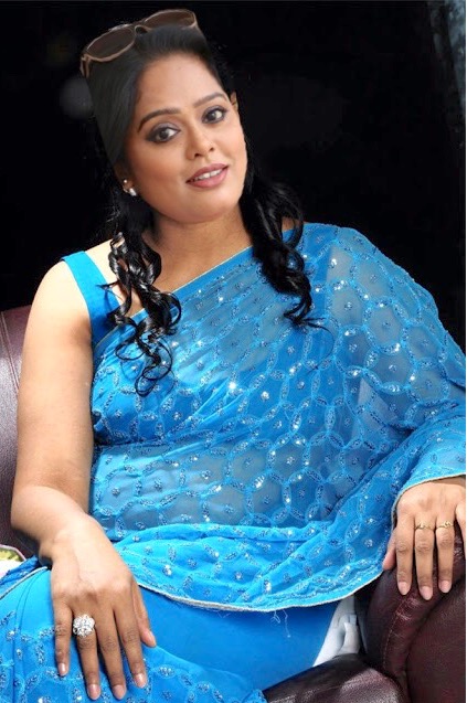 Hot tv actress Devipriya transparent saree xxx pic