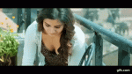 Samantha Akkineni low neck cleavage bend over gif