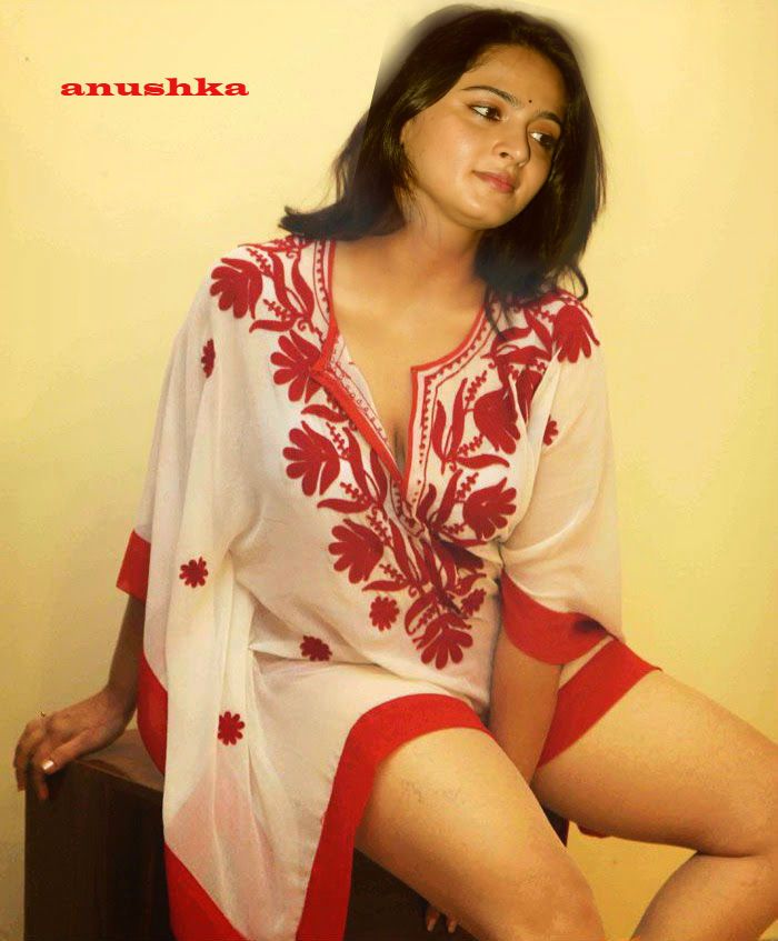 Anushka Shetty naked sexy thigh xxx actress