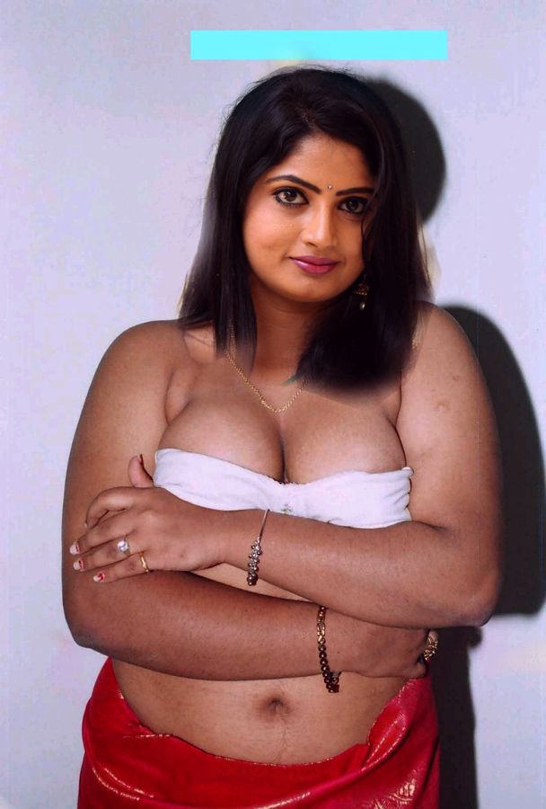 Ganga serial Mounica nude cleavage deep navel without saree